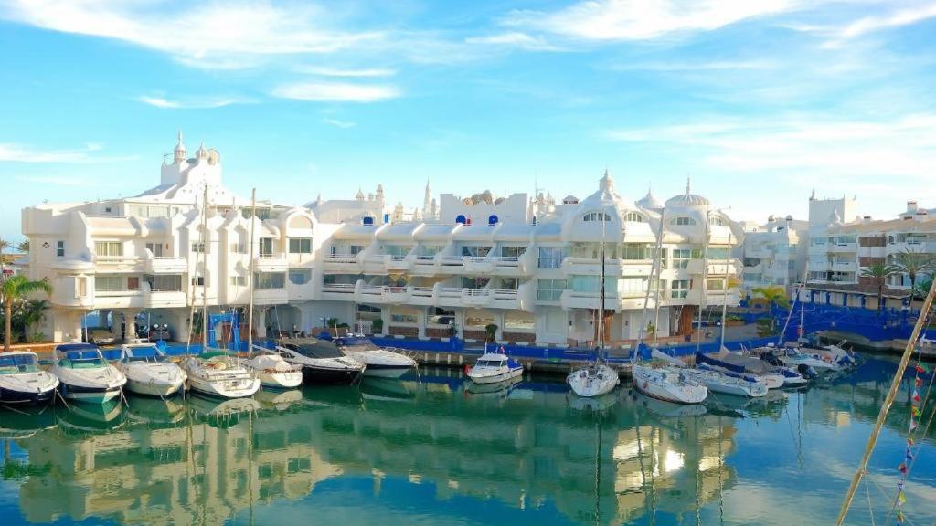 Apartamentos Benalmarina Malaga Ngoại thất bức ảnh